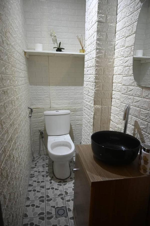 Appartement Cosy Gold Bonapriso Douala Esterno foto