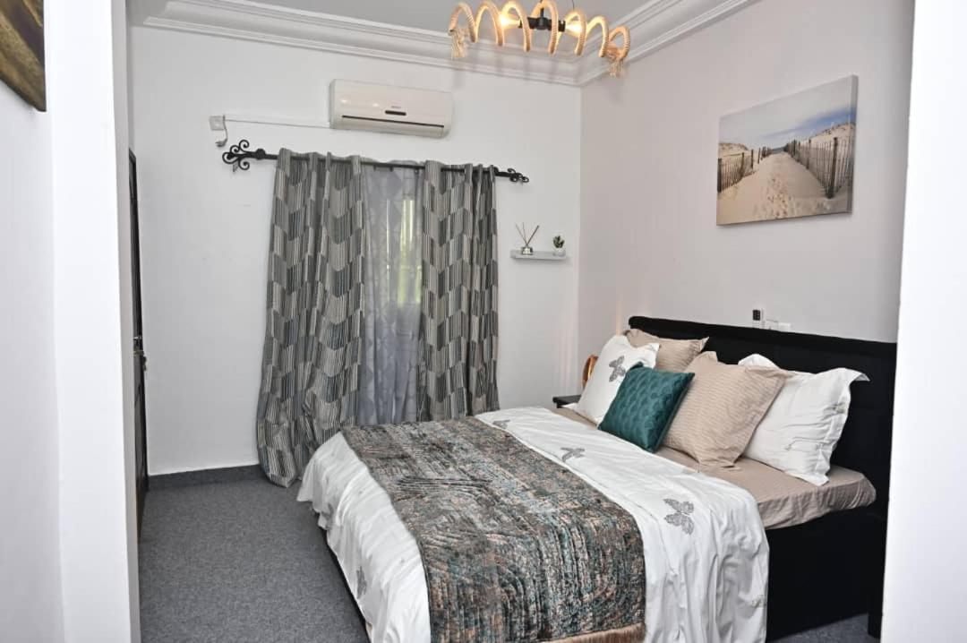 Appartement Cosy Gold Bonapriso Douala Esterno foto