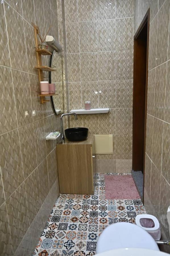Appartement Cosy Gold Bonapriso Douala Esterno foto