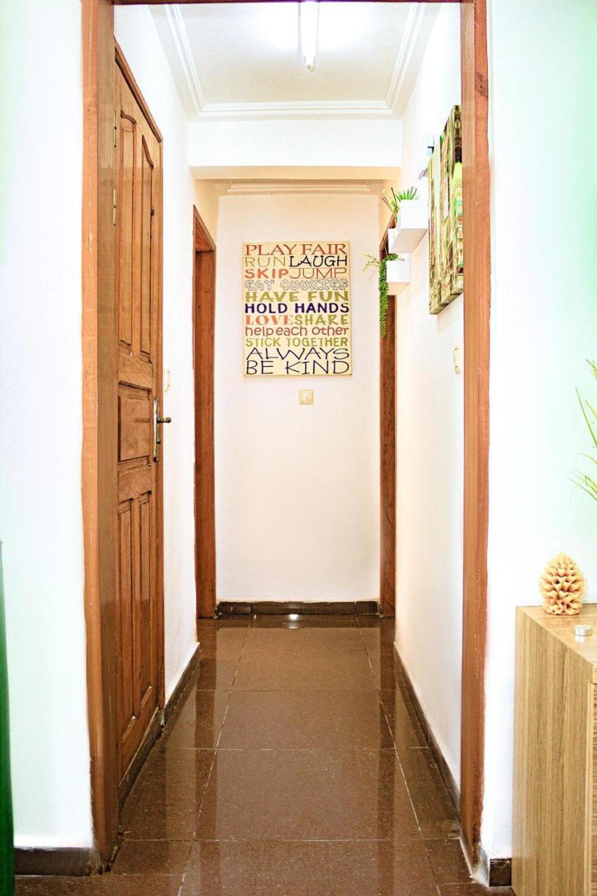 Appartement Cosy Gold Bonapriso Douala Esterno foto